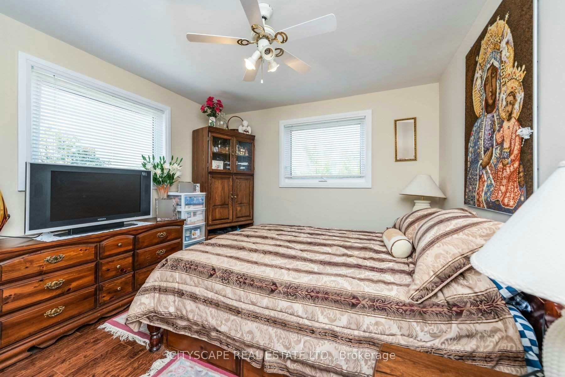 Upper-2724 Lakeshore Boulevard W, Toronto, ON, M8V 1G8 - 31