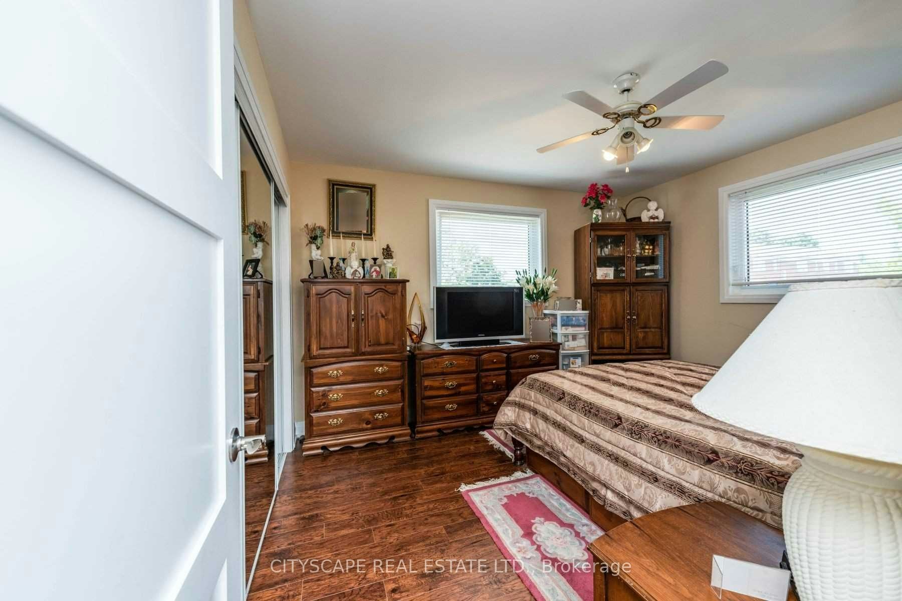 Upper-2724 Lakeshore Boulevard W, Toronto, ON, M8V 1G8 - 30