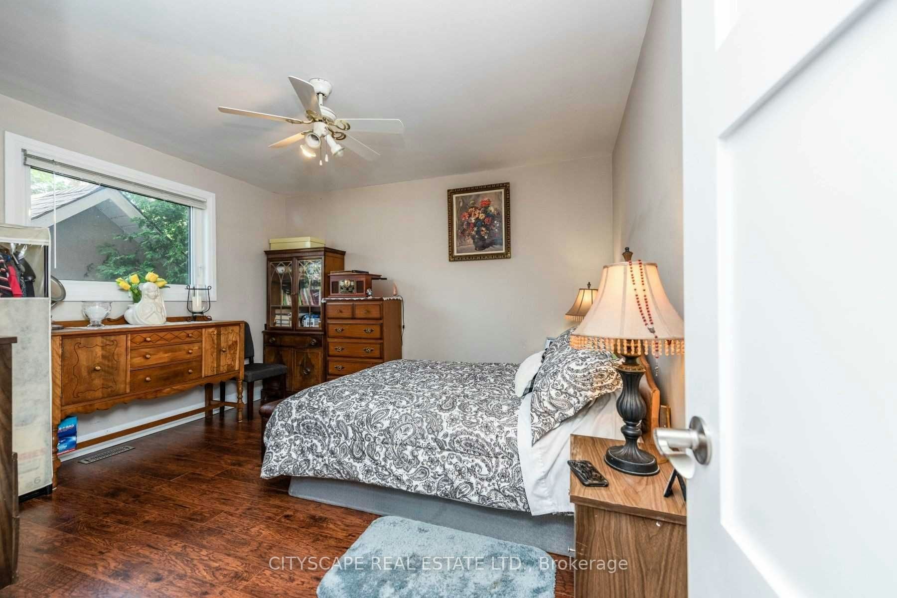 Upper-2724 Lakeshore Boulevard W, Toronto, ON, M8V 1G8 - 27