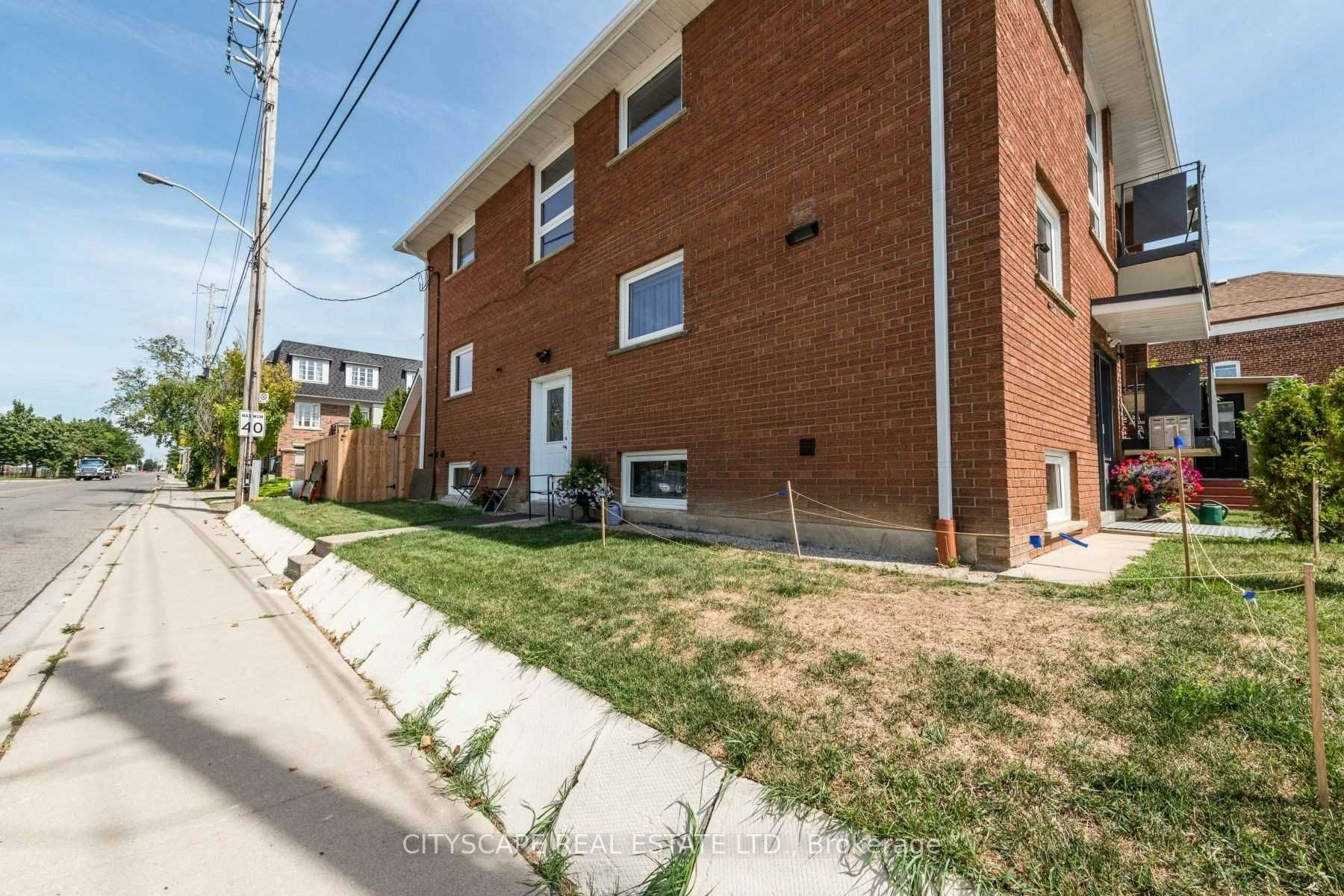 Upper-2724 Lakeshore Boulevard W, Toronto, ON, M8V 1G8 - 38