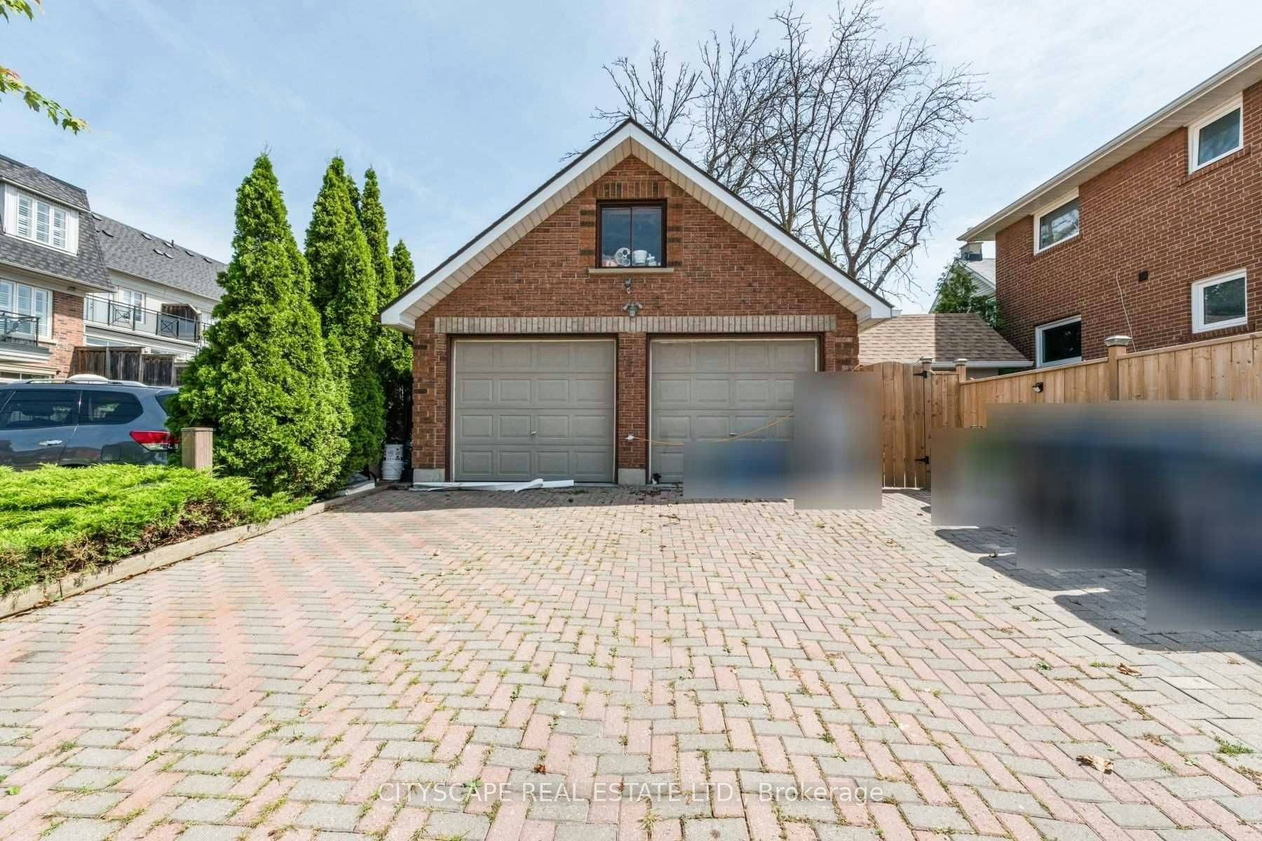 Upper-2724 Lakeshore Boulevard W, Toronto, ON, M8V 1G8 - 4