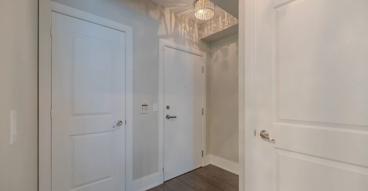 1409-330 Burnhamthorpe Road W, Mississauga, ON, L5B 0E1 - 4