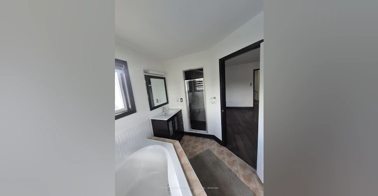 (Upper)-1292 Godwick Drive, Mississauga, ON, L5N 7X3 - 36