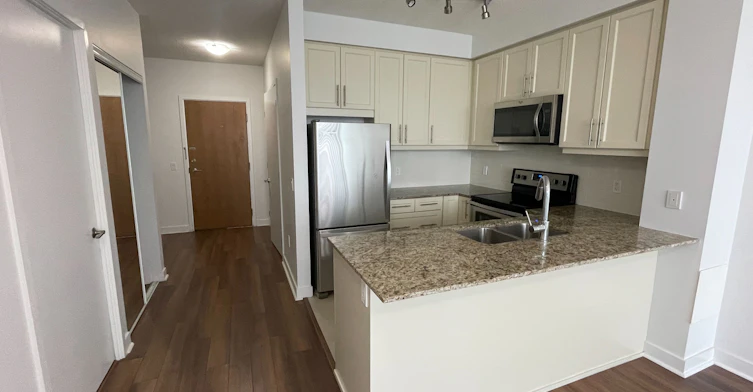 305-3975 Grand Park Drive, Mississauga, ON, L5B 4M6 - 4