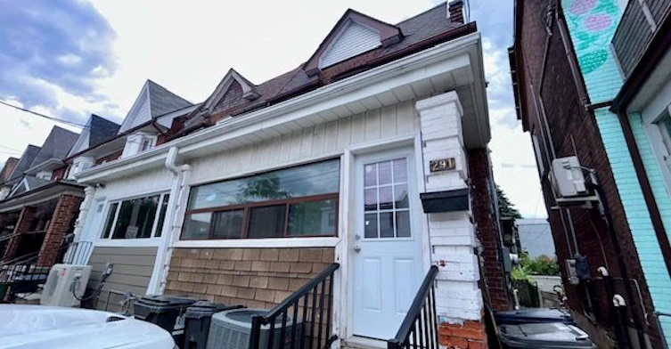 291 Wallace Avenue, Toronto, ON, M6P 3N2 - 2