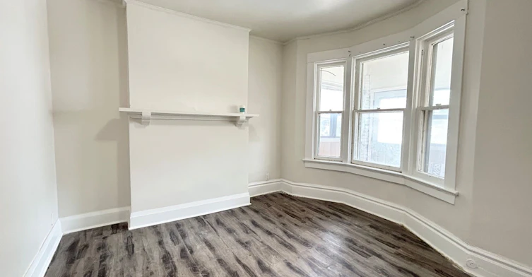 291 Wallace Avenue, Toronto, ON, M6P 3N2 - 4