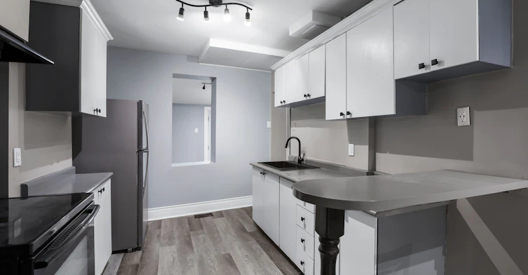 856 Weston Road, Toronto, ON, M6N 3R5 - 8