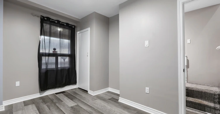 856 Weston Road, Toronto, ON, M6N 3R5 - 4