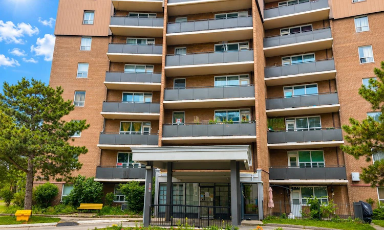 604-3065 Queen Frederica Drive