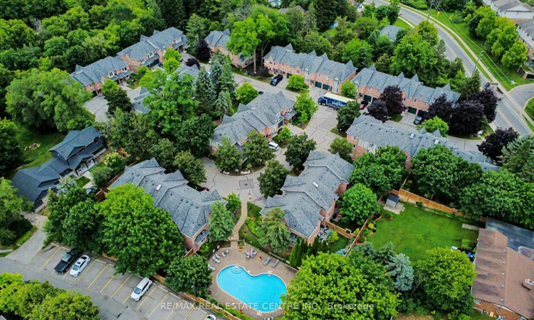 10-76 River Drive