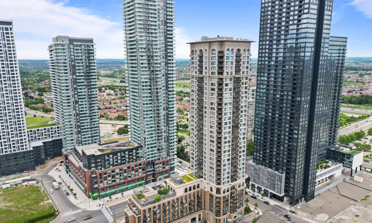 1611-385 Prince Of Wales Drive