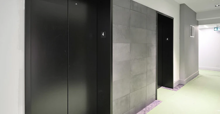 424-430 Square One Drive, Mississauga, ON, L5B 0L6 - 37