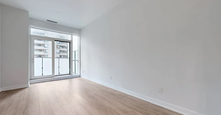 424-430 Square One Drive, Mississauga, ON, L5B 0L6 - 7