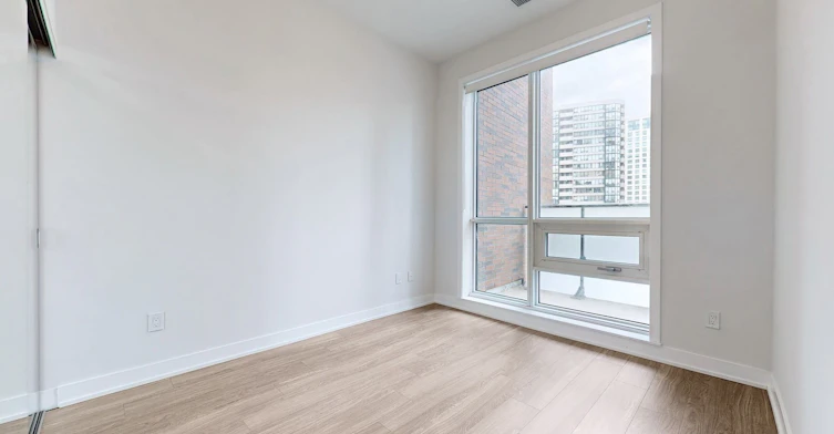 424-430 Square One Drive, Mississauga, ON, L5B 0L6 - 18
