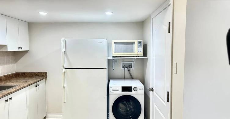 BSMNT-5991 Whitehorn Avenue, Mississauga, ON, L5V 3B5 - 7