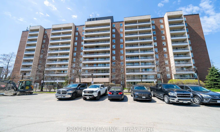 901-31 Four Winds Drive W