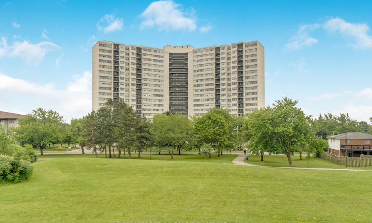 1903-530 Lolita Gardens