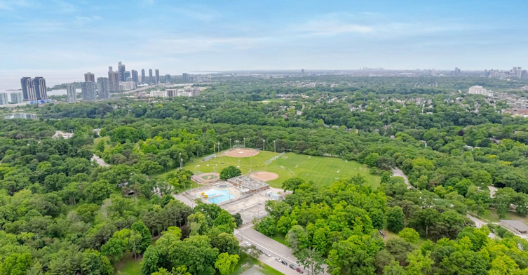 111 Keele Street, Toronto, ON, M6P 2J8 - 37
