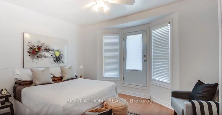 Upper-2083 Davenport Road, Toronto, ON, M6N 1C9 - 5