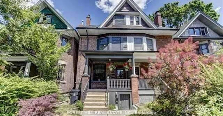 Lower-42B Radford Avenue, Toronto, ON, M6R 1Z6