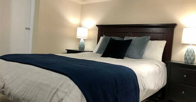 Lower-42B Radford Avenue, Toronto, ON, M6R 1Z6 - 8