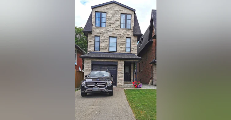 14A Gort Avenue, Toronto, ON, M8W 3Y5