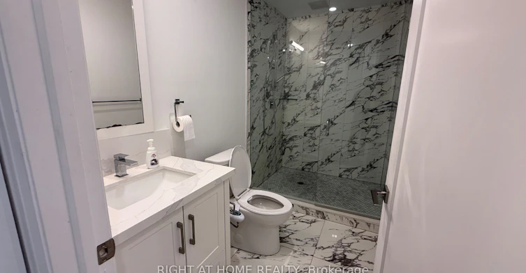 Lower-21 Antonio Court, Toronto, ON, M9L 0A4 - 11