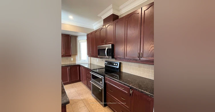 9-587 Thompson Road S, Milton, ON, L9T 7Z2 - 2