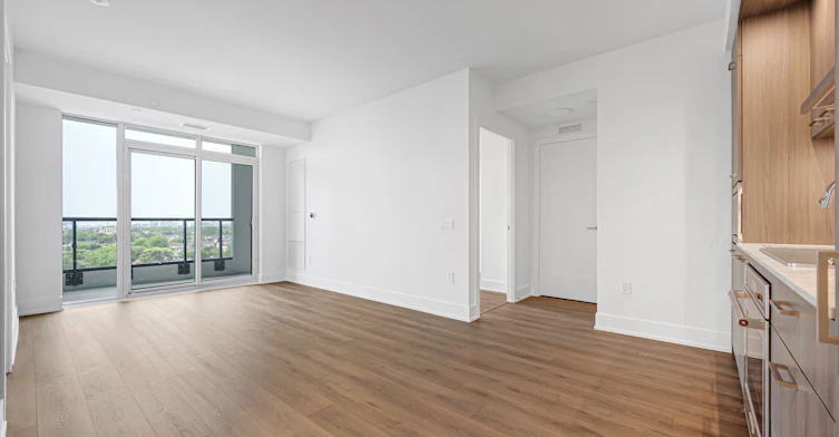 835-858 Dupont Street, Toronto, ON, M6G 0C1 - 6