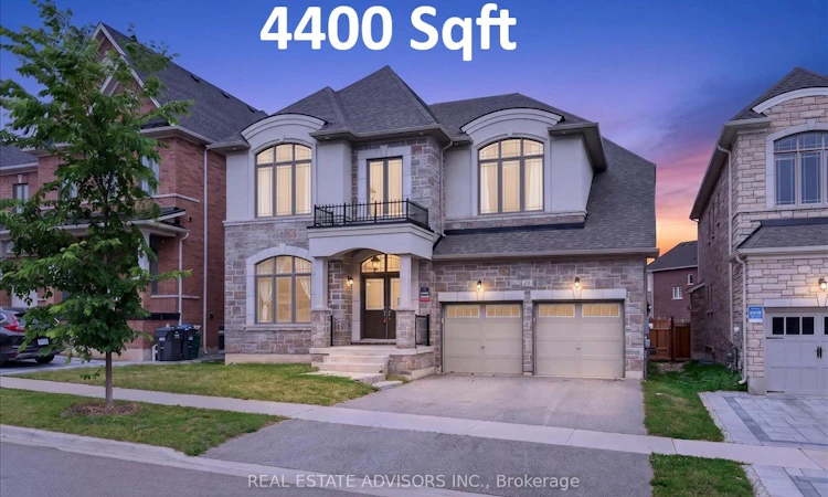 52 Daisy Meadow Crescent