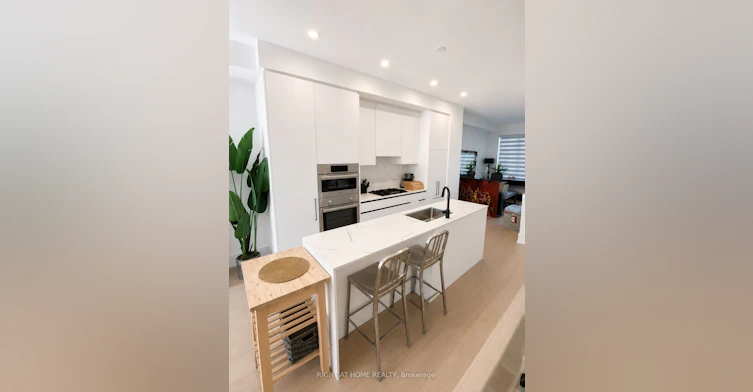 3-10 Lou Parsons Way, Mississauga, ON, L5H 0B2 - 5