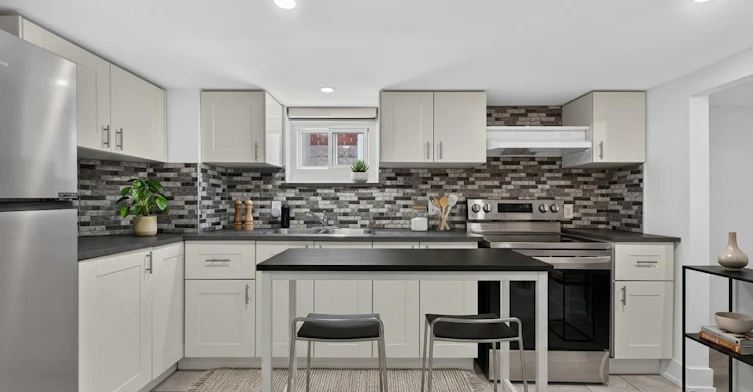 Lower-57 Miranda Avenue, Toronto, ON, M6E 4G3