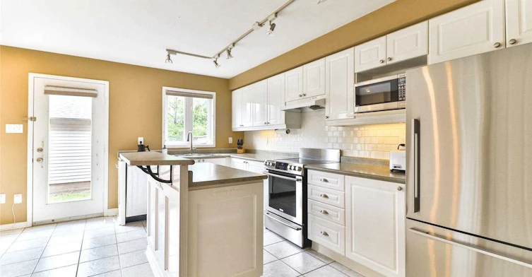 177 Littlewood Drive, Oakville, ON, L6H 6T8 - 5