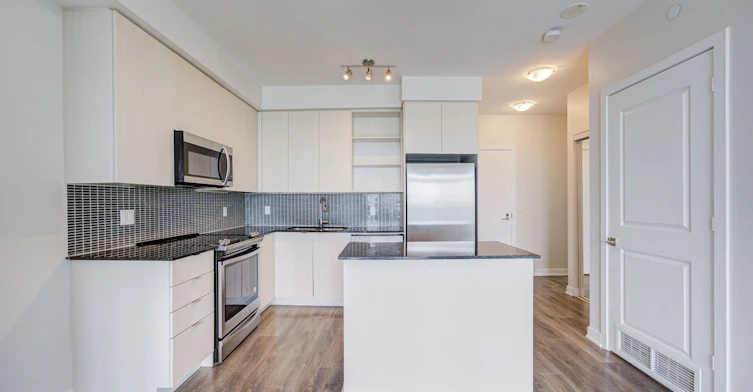 806-4655 Glen Erin Drive, Mississauga, ON, L5M 0Z1 - 7