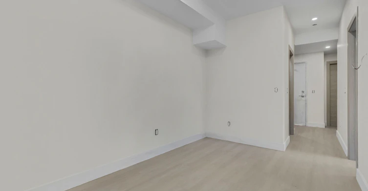 04-625 Harvie Avenue, Toronto, ON, M6E 4M4 - 7