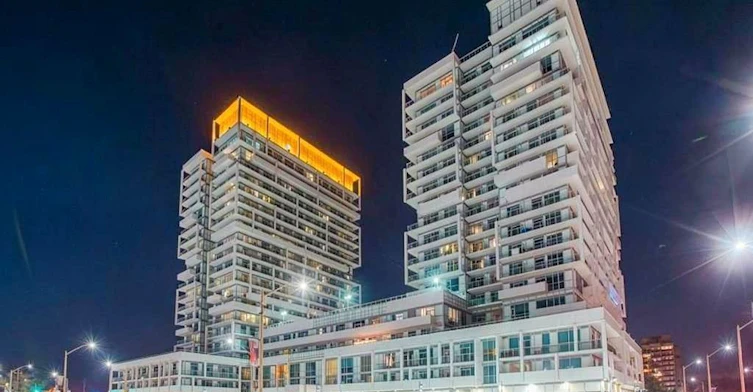 301-65 Speers Road, Oakville, ON, L6K 0J1 - 2