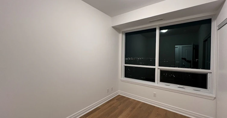 30 Elm Drive W, Mississauga, ON, L5B 0N6 - 9