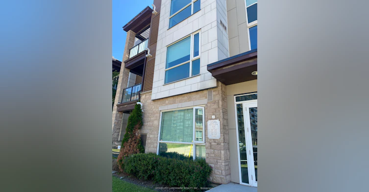 204-2370 Khalsa Gate, Oakville, ON, L6M 0P5 - 2