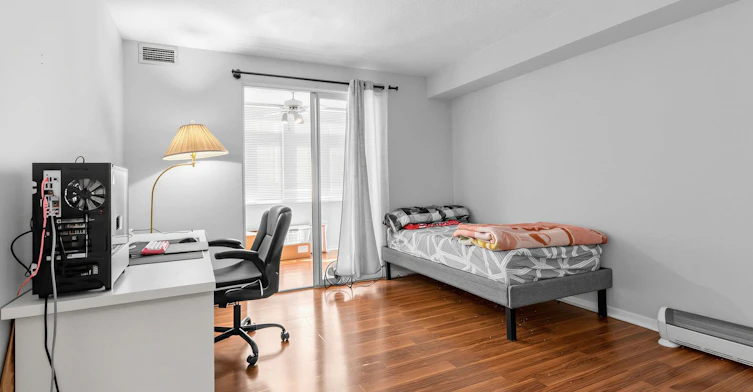 204-300 Webb Drive, Mississauga, ON, L5B 3W3 - 17