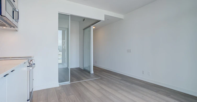 728-285 Dufferin Street W, Toronto, ON, M6K 0J2 - 9