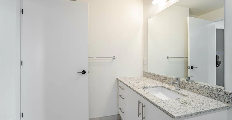 407-345 Wheat Boom Drive, Oakville, ON, L6H 0R4 - 20
