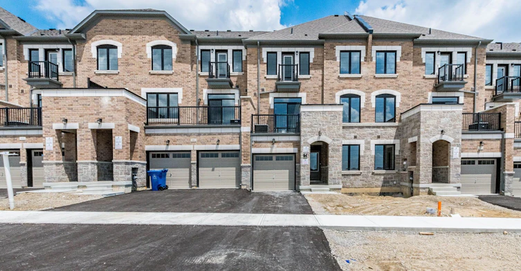 39 Sapwood Crescent, Brampton, ON, L6Z 0K8 - 2