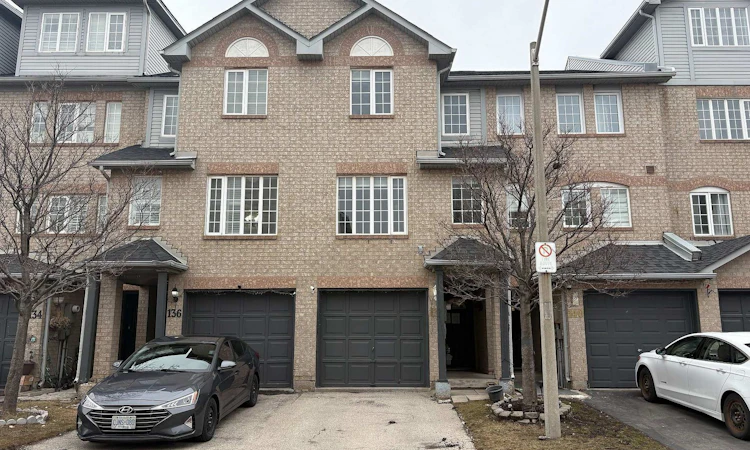 138 Spadina Road