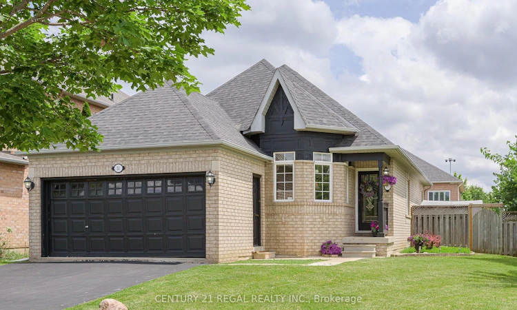 51 Royal Valley Drive