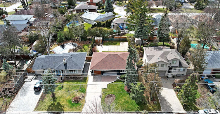 3070 O'hagan Drive, Mississauga, ON, L5C 2C5 - 38
