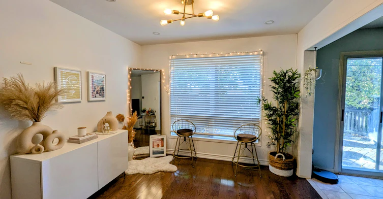 4486 Virtue Court, Burlington, ON, L7L 6J9 - 3