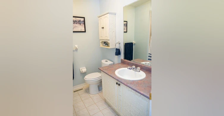 4486 Virtue Court, Burlington, ON, L7L 6J9 - 13