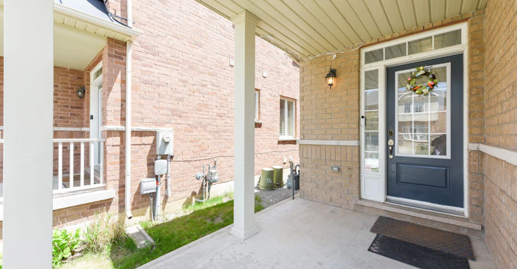 682 Megson Terrace, Milton, ON, L9T 8K4 - 3