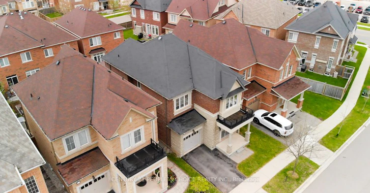 374 Begonia Gardens, Oakville, ON, L6M 4M2 - 2