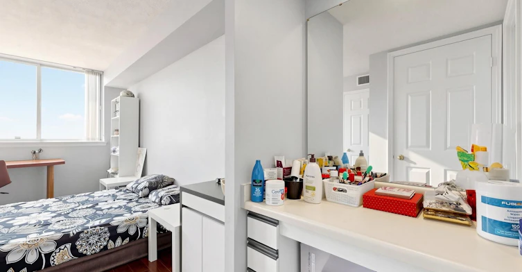 1808-1360 Rathburn Road E, Mississauga, ON, L4W 4H4 - 16